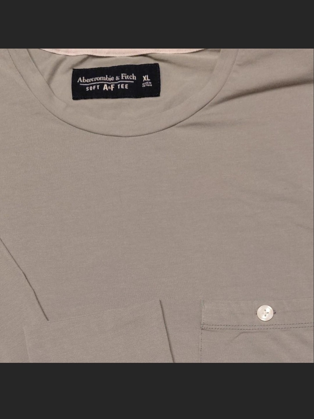 Abercrombie & Fitch Men’s Soft A&F Pocket Long Sleeve Tee - Light Olive Green